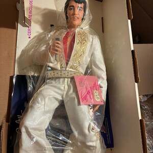 Vintage 1984 Elvis Presley Burning Love Doll - NIB + 1986 MAGAZINE!!